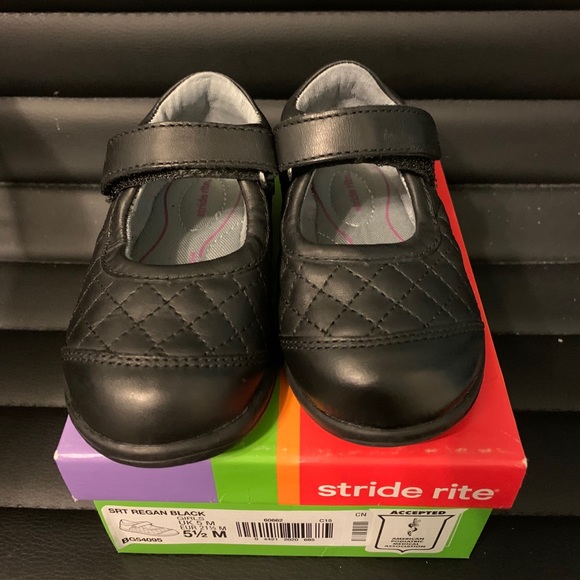 Brand new Stride Rite leather Mary Janes - Picture 3 of 4